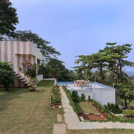 Saffronstays Pride Rock Mandve Екстериор снимка