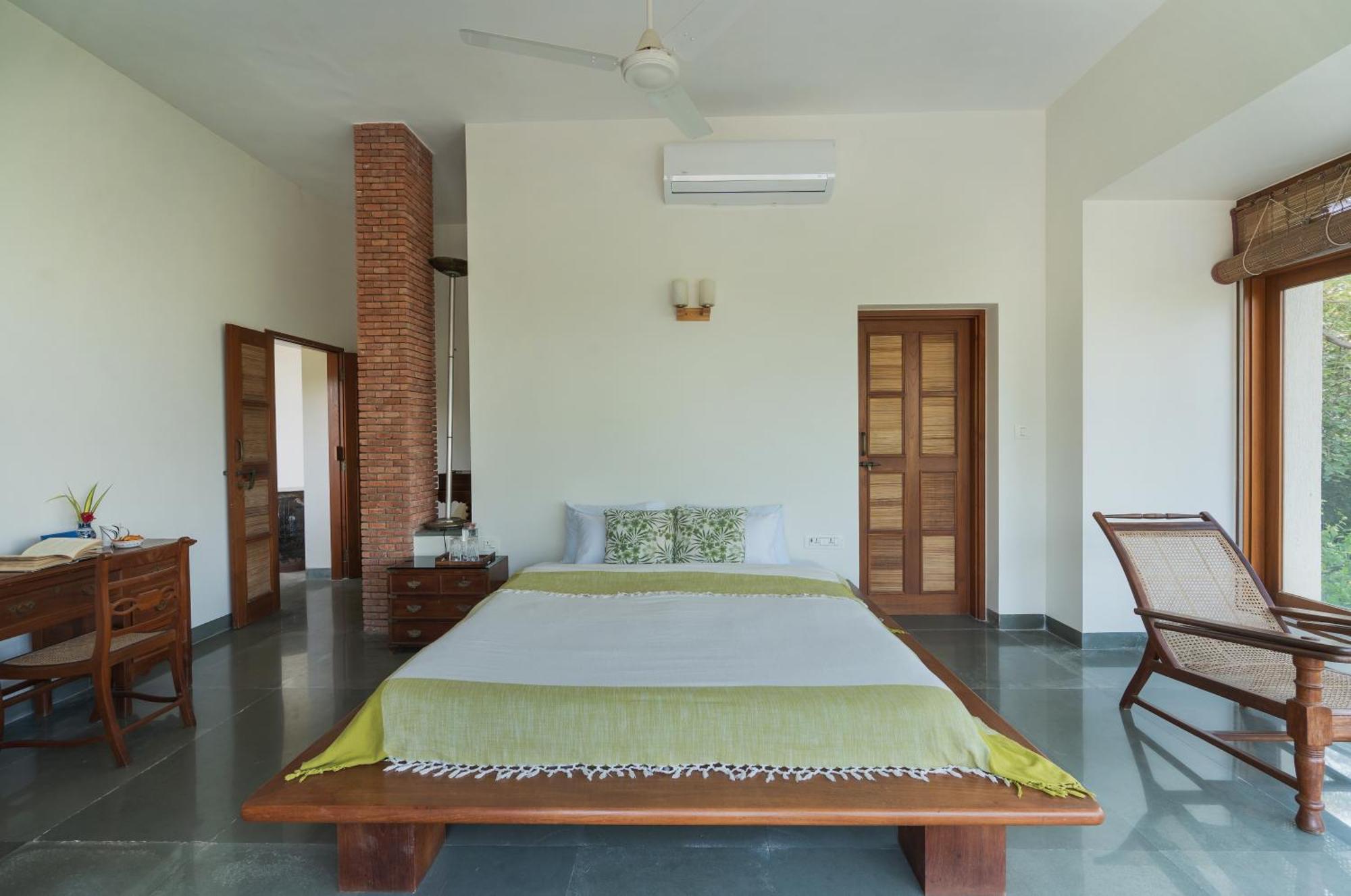 Saffronstays Pride Rock Mandve Екстериор снимка